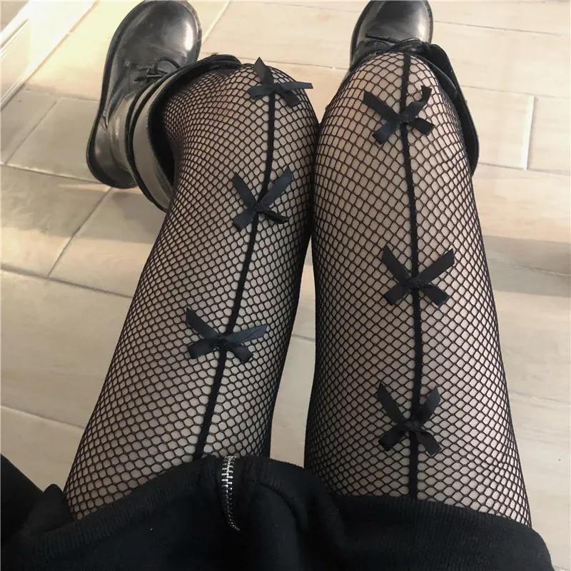 جوارب نسائية شبكية مفرغة بنمط  - مراجعة Fishnet Stocking Women وسعره