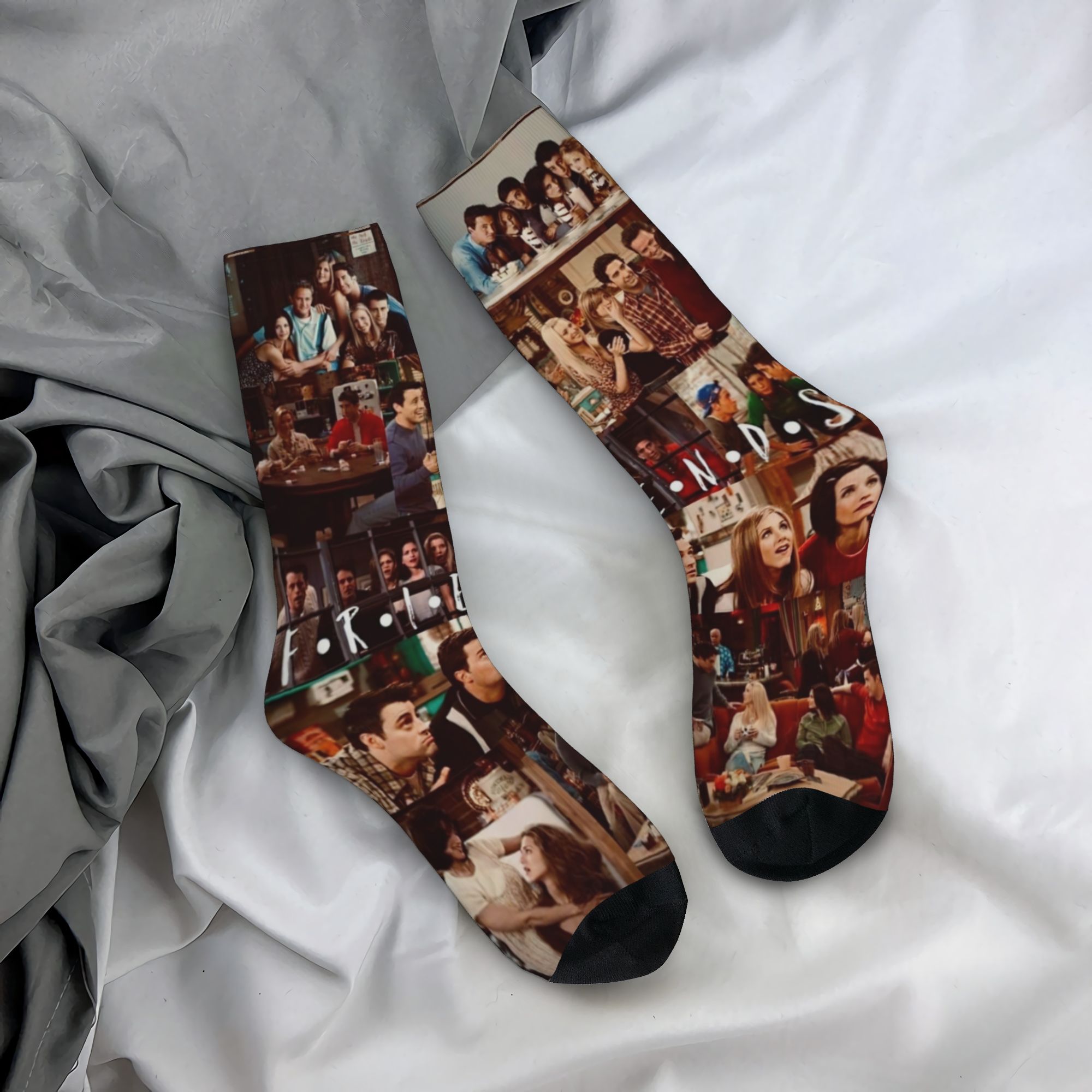جوارب كرة القدم من Retro Frien - مراجعة No Show Sock Women وسعره